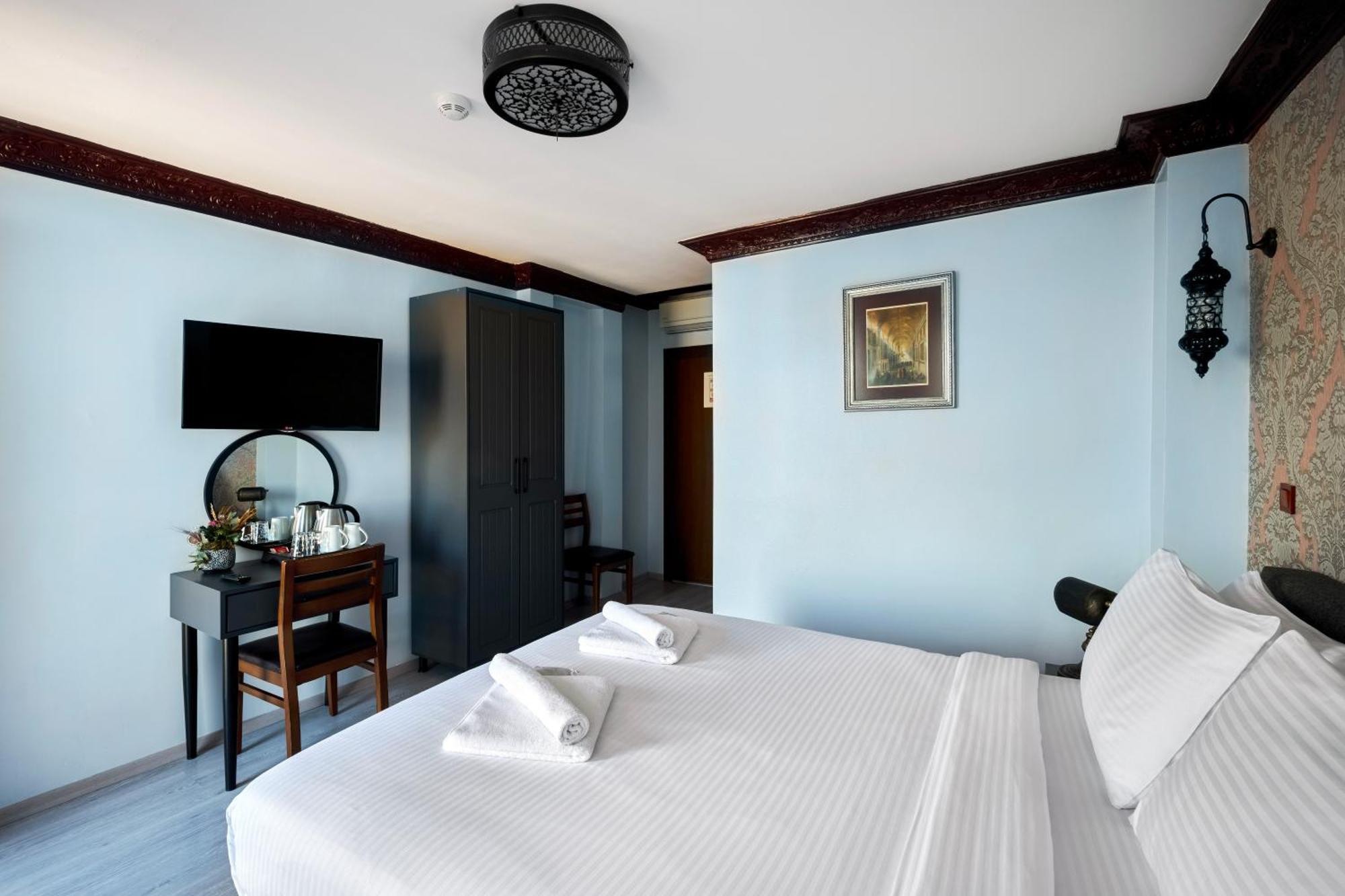 Mytra Hotel — Foto’s 3